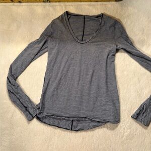 Lululemon Striped Gray V-Neck Women's Top